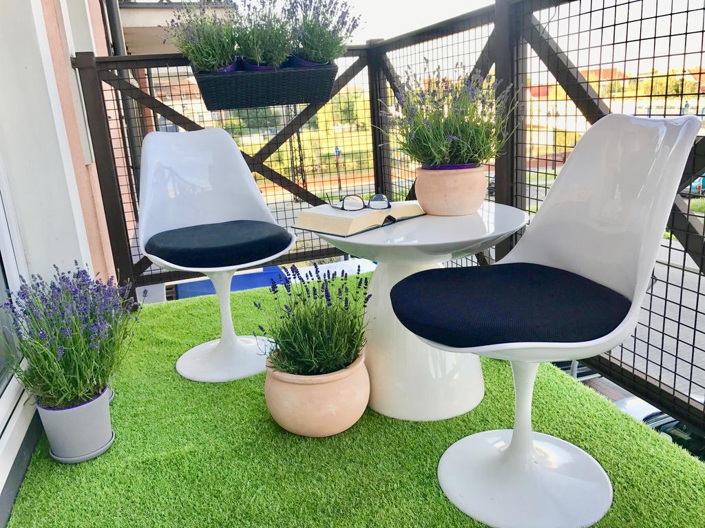 Apartament Lavender Śrem Esterno foto
