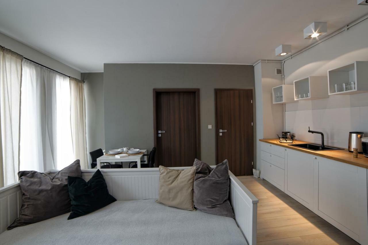 Apartament Lavender Śrem Esterno foto
