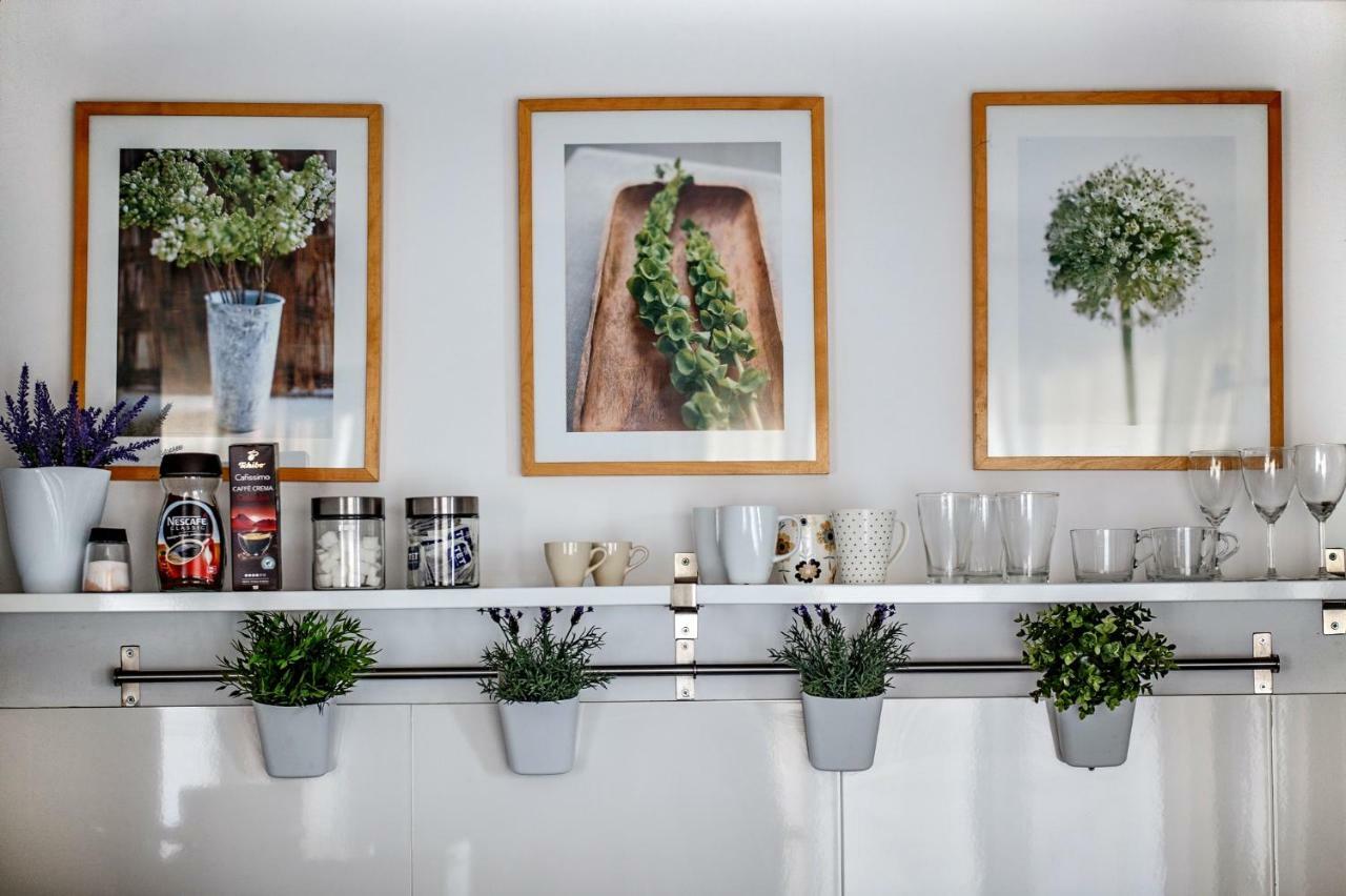 Apartament Lavender Śrem Esterno foto